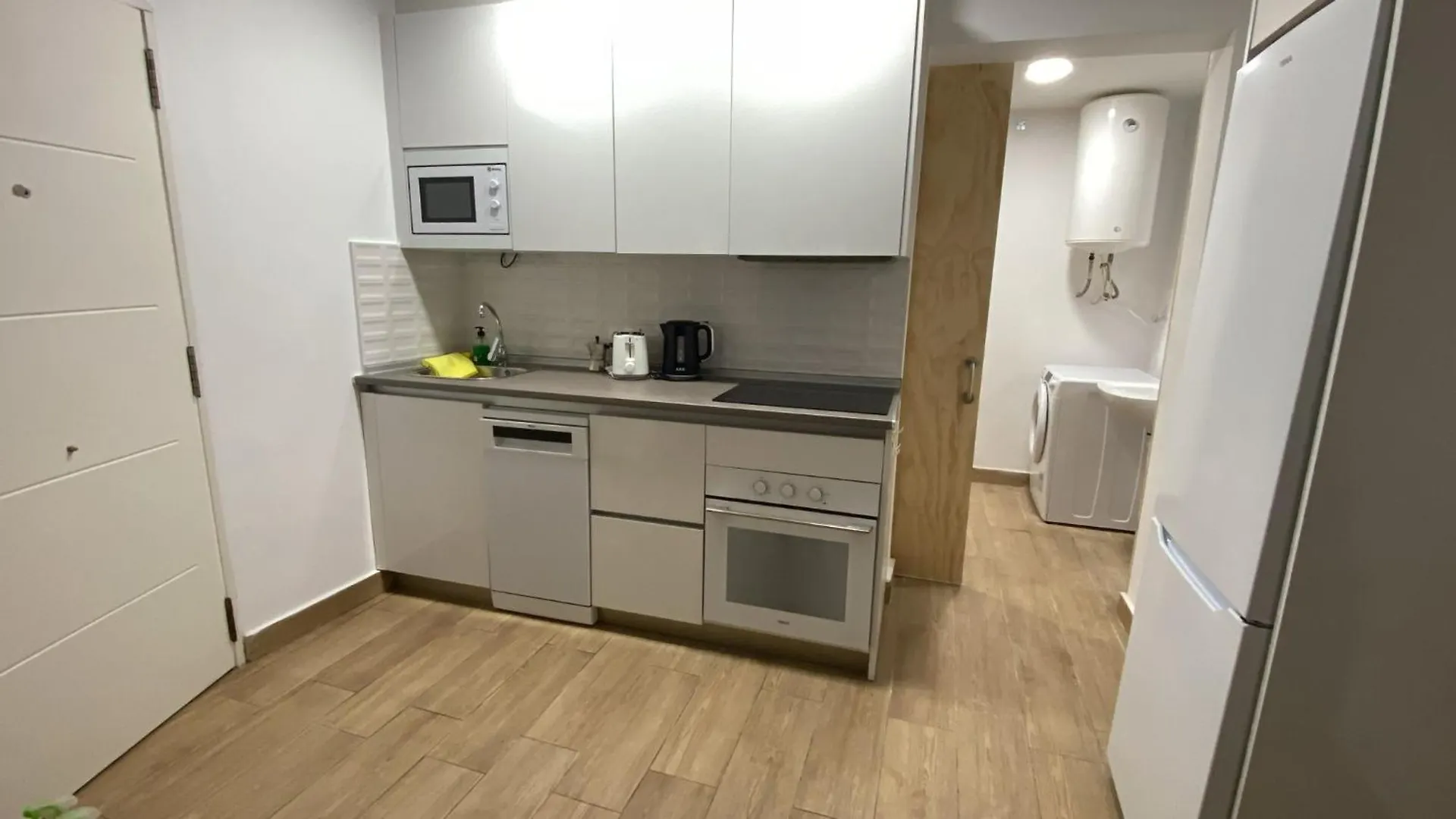 Rockside Residences Suites La Linea N3 La Línea de la Concepción 0*,  إسبانيا
